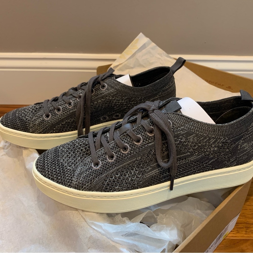 Sofft Somers Knit Sneakers (Steel Grey) Style SF0014030 (Brand New - Never Worn)